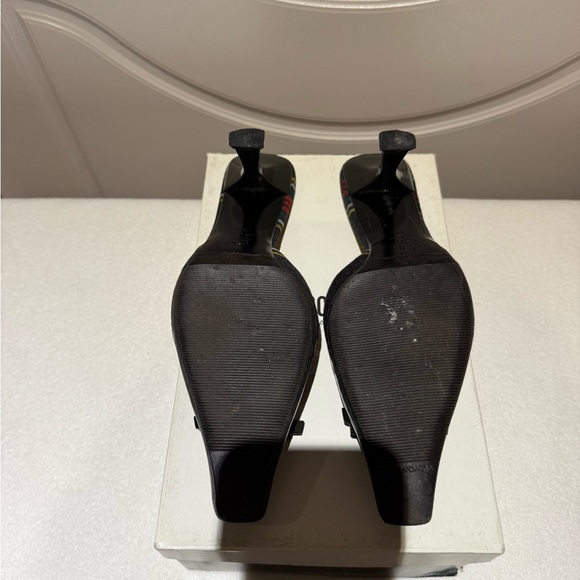 Moschino Olive Green Patent Leather and Red fabric Women's Shoes - Picture 4 of 4